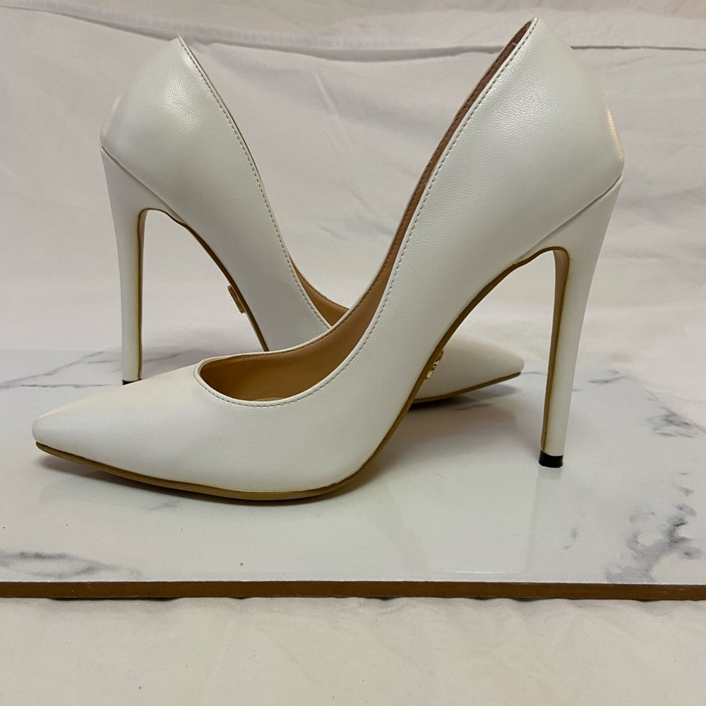 White leather 5 inch pumps